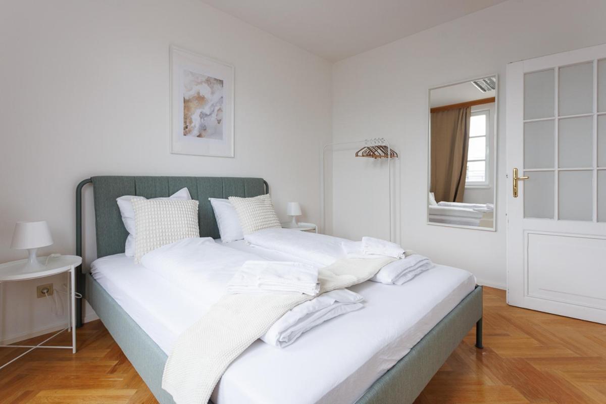 Familien- Und Gruppenparadies Platz Fuer 12 Gaeste Vienna Exterior photo