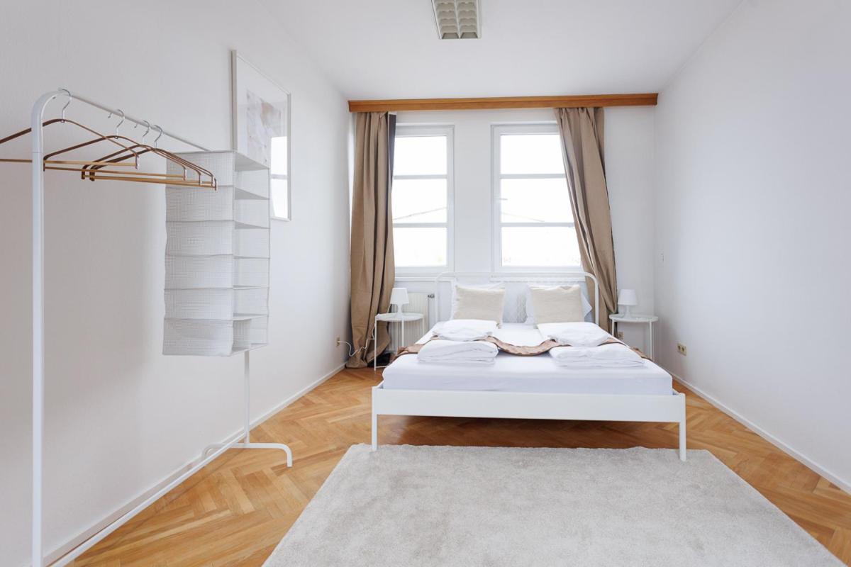 Familien- Und Gruppenparadies Platz Fuer 12 Gaeste Vienna Exterior photo