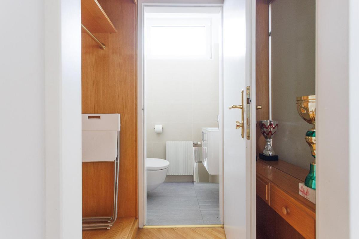 Familien- Und Gruppenparadies Platz Fuer 12 Gaeste Vienna Exterior photo
